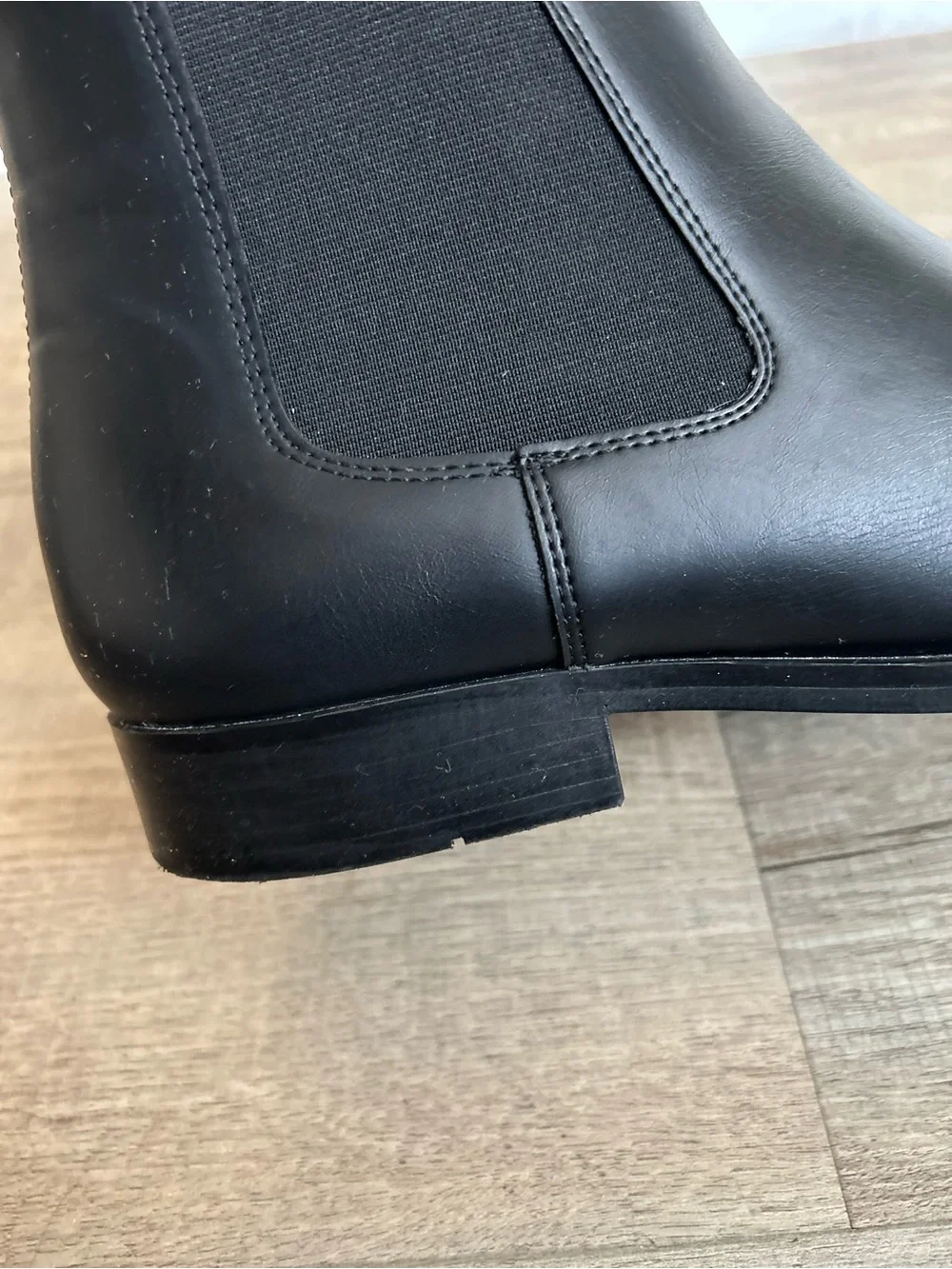 Zara Men’s Black Leather Chelsea Boots Size 42 (US 9)